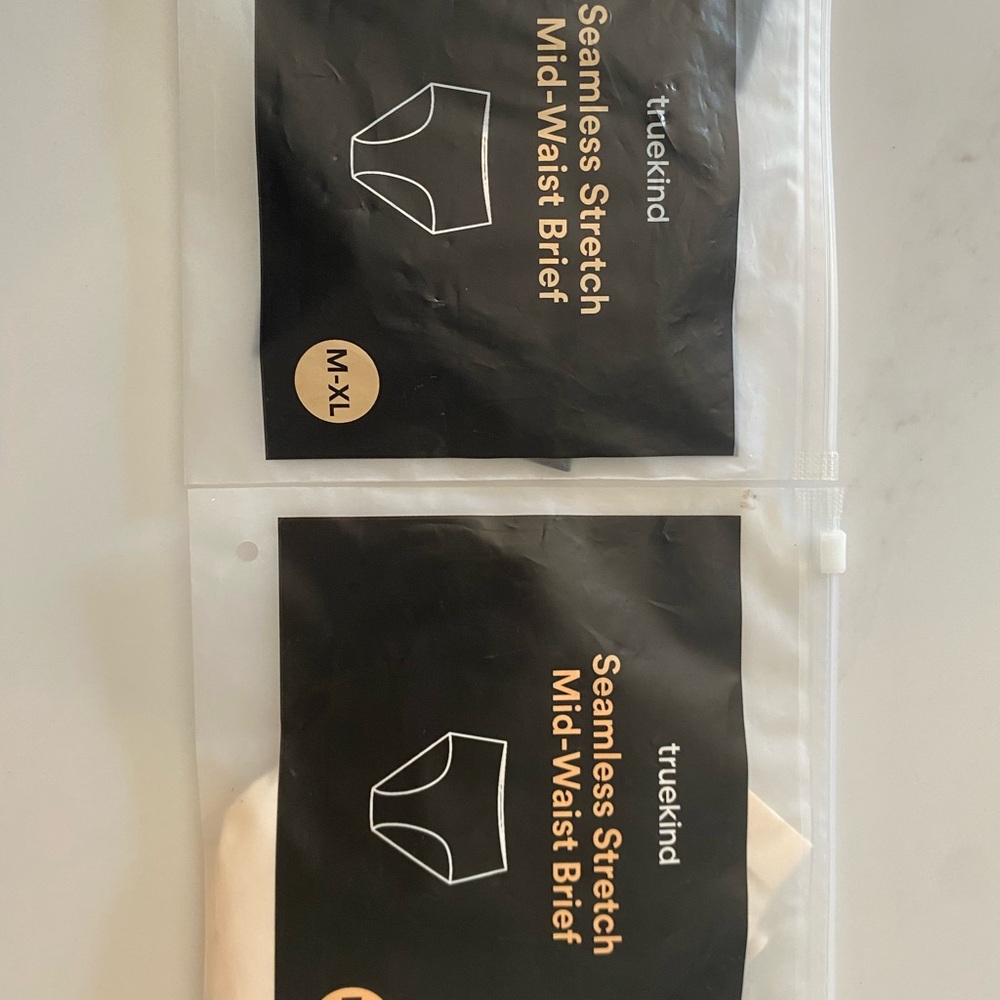 Set of 3: HoneyLove / True Kind NWT Seamless Mid-Waist Brief 1 Black 2 Cream